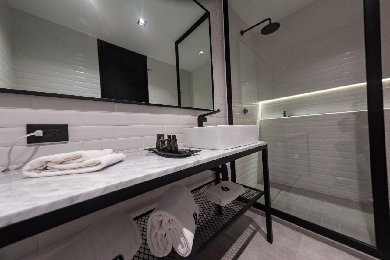Fulton Business Luxury Hotel Гуадалахара Екстериор снимка