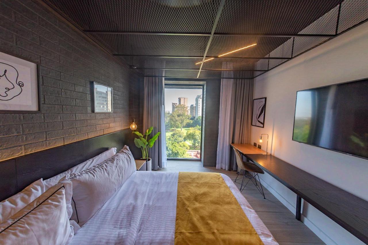 Fulton Business Luxury Hotel Гуадалахара Екстериор снимка