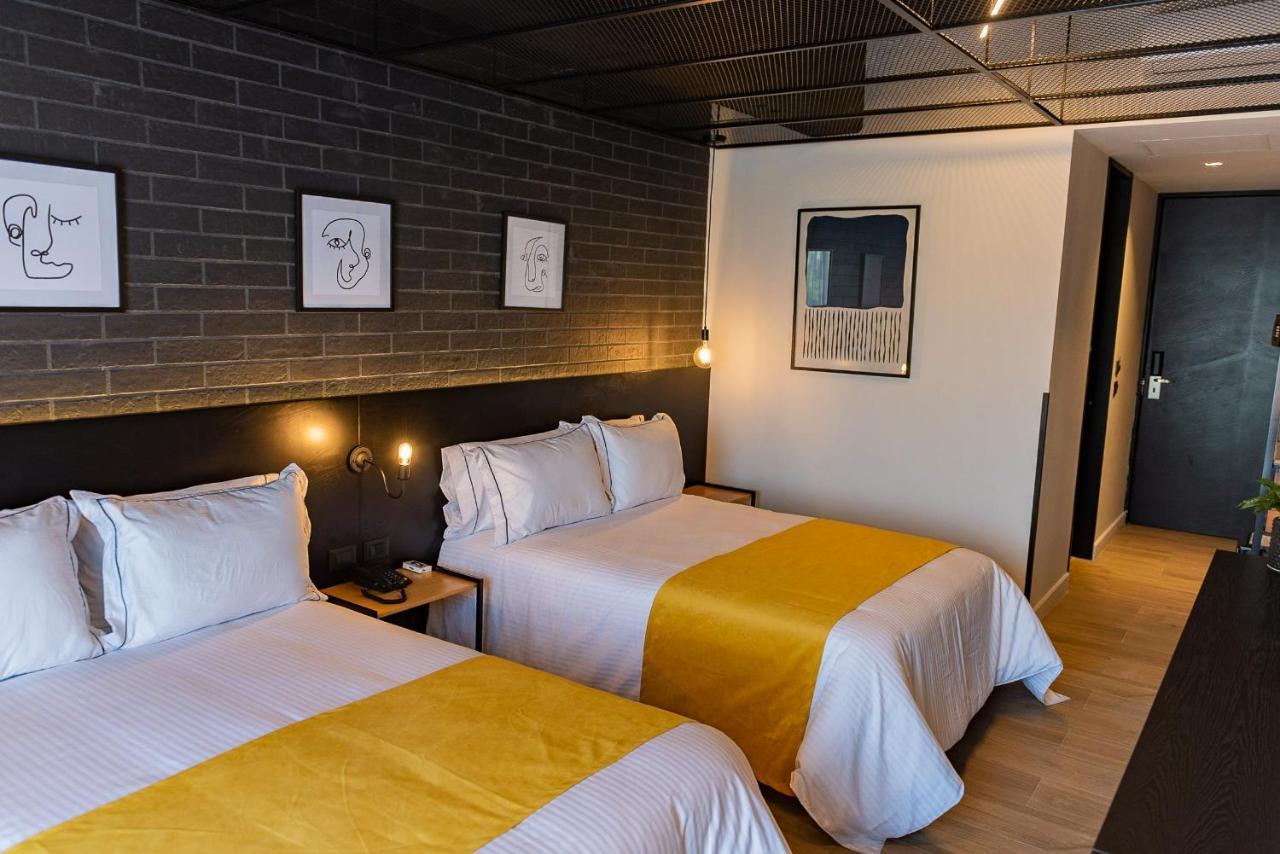 Fulton Business Luxury Hotel Гуадалахара Екстериор снимка