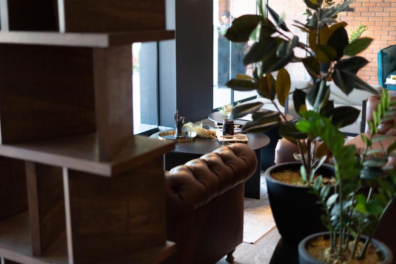 Fulton Business Luxury Hotel Гуадалахара Екстериор снимка