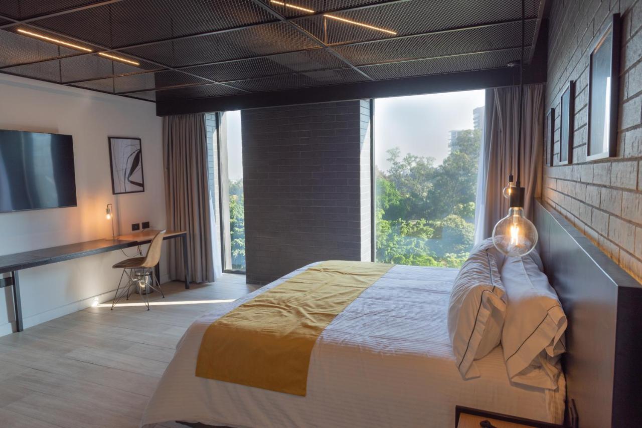 Fulton Business Luxury Hotel Гуадалахара Екстериор снимка